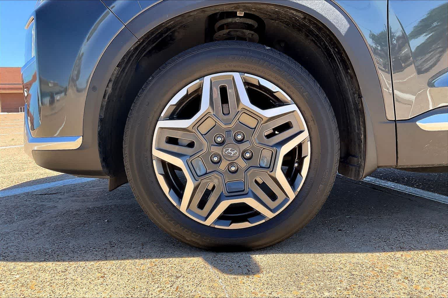 Thumbnail: 2023 Hyundai Santa Fe - 8