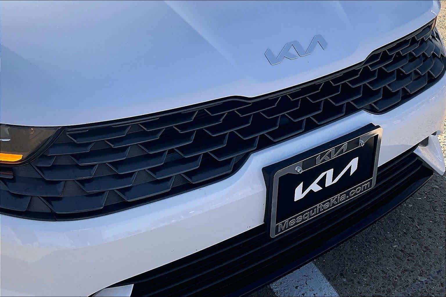Thumbnail: 2022 Kia K5 - 31