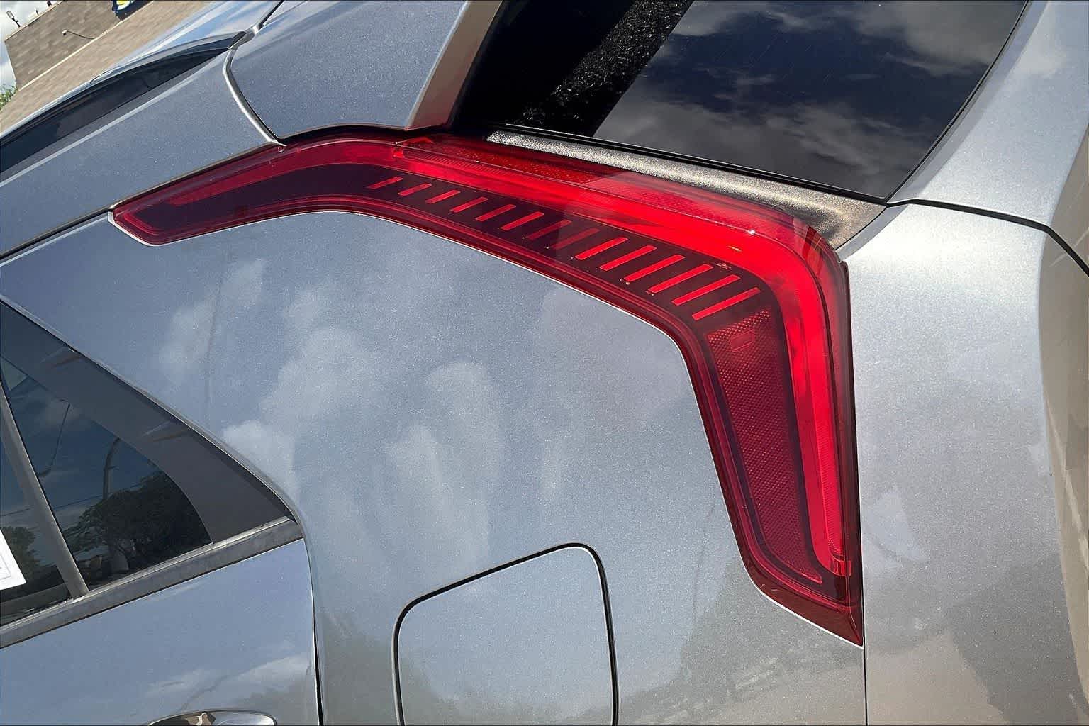 Thumbnail: 2024 Kia Niro - 31