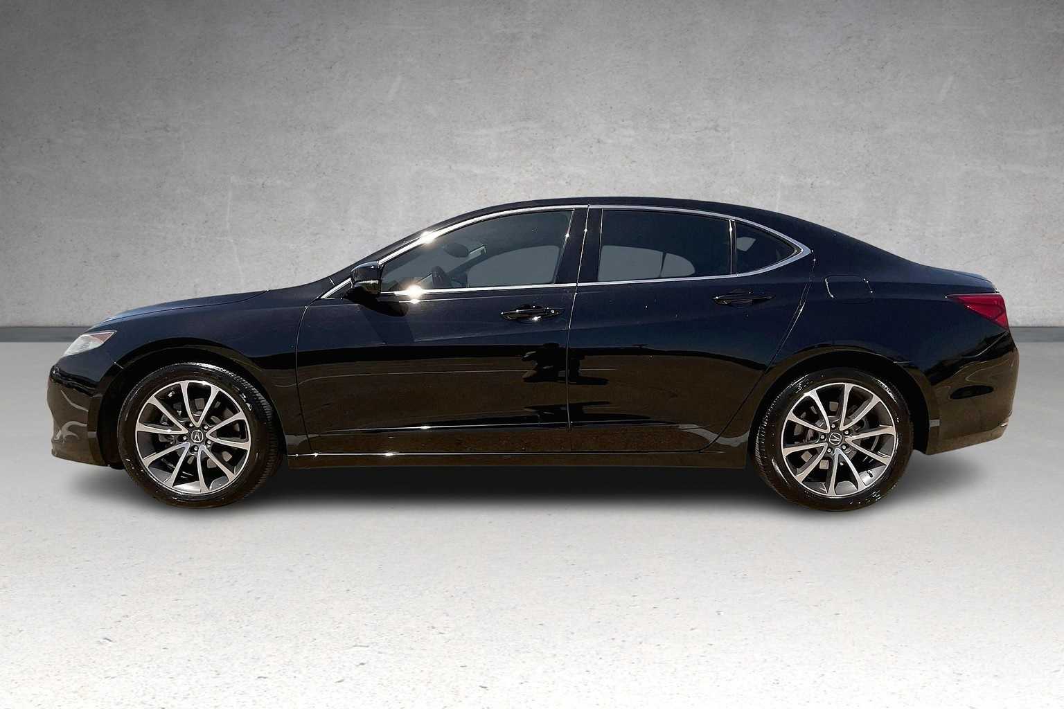 Thumbnail: 2015 Acura TLX - 3