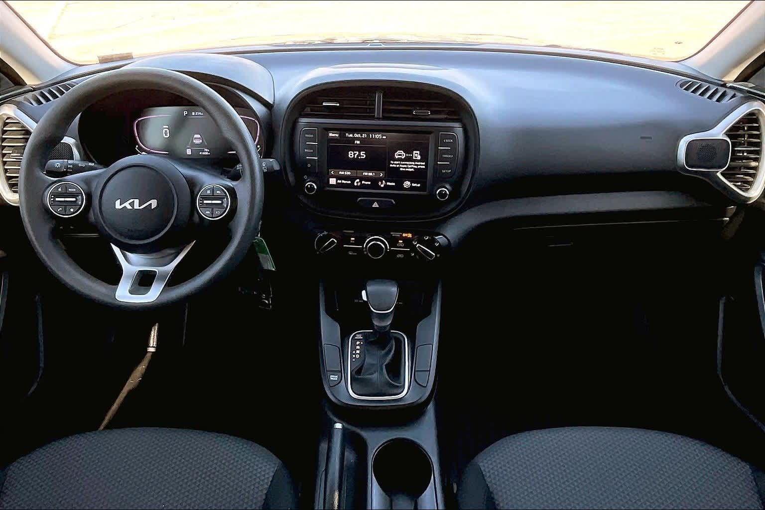 Thumbnail: 2023 Kia Soul - 9