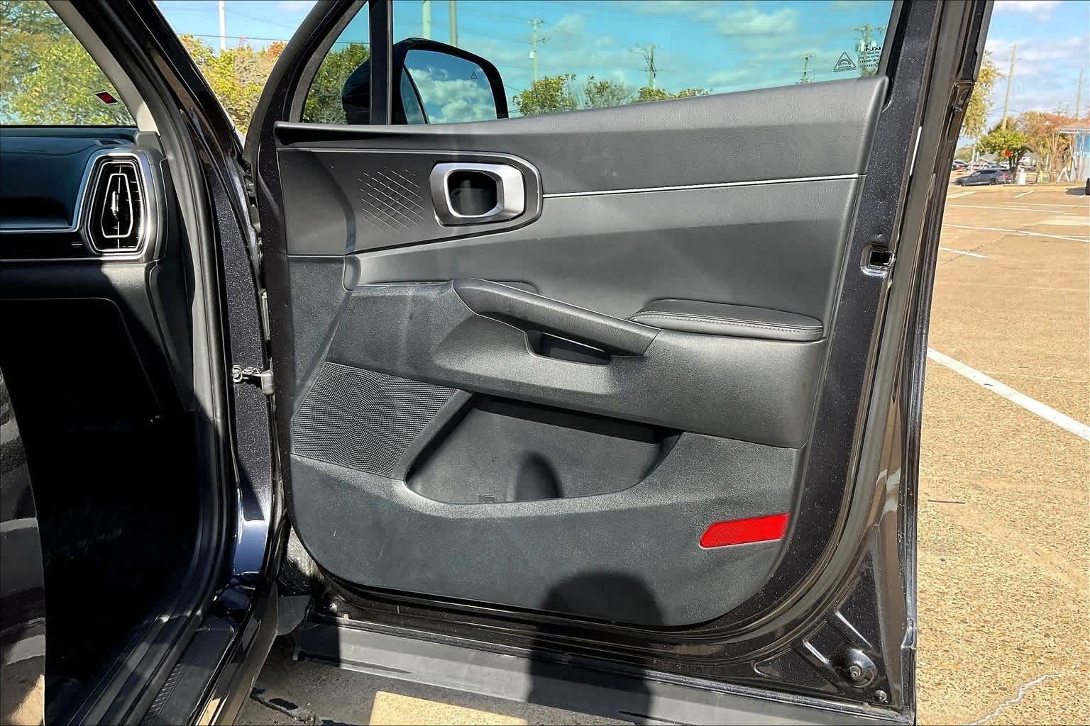 Thumbnail: 2025 Kia Sorento - 27