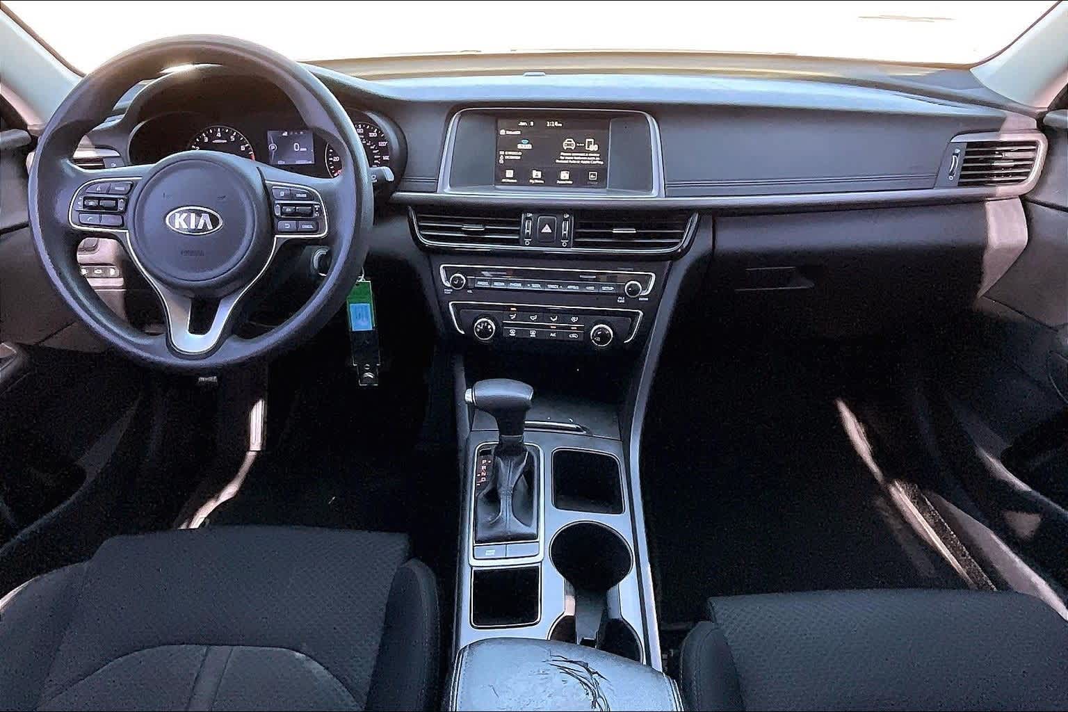 Thumbnail: 2018 Kia Optima - 9