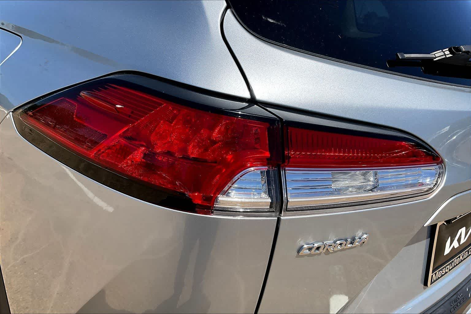 Thumbnail: 2022 Toyota Corolla Cross - 30