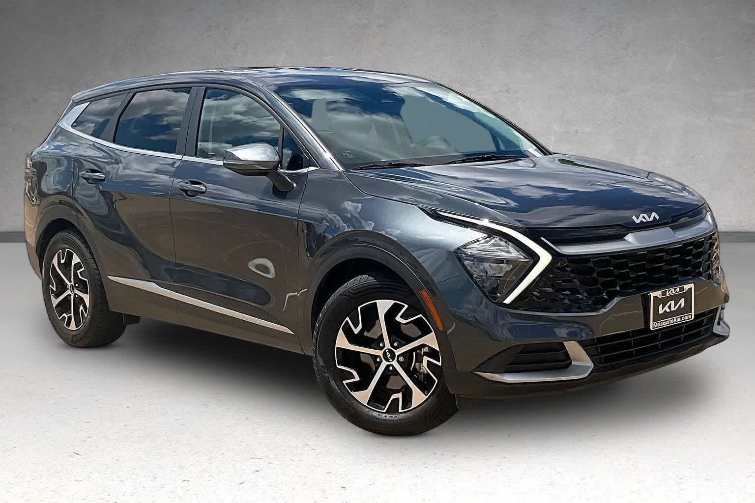 Thumbnail: 2023 Kia Sportage - 19