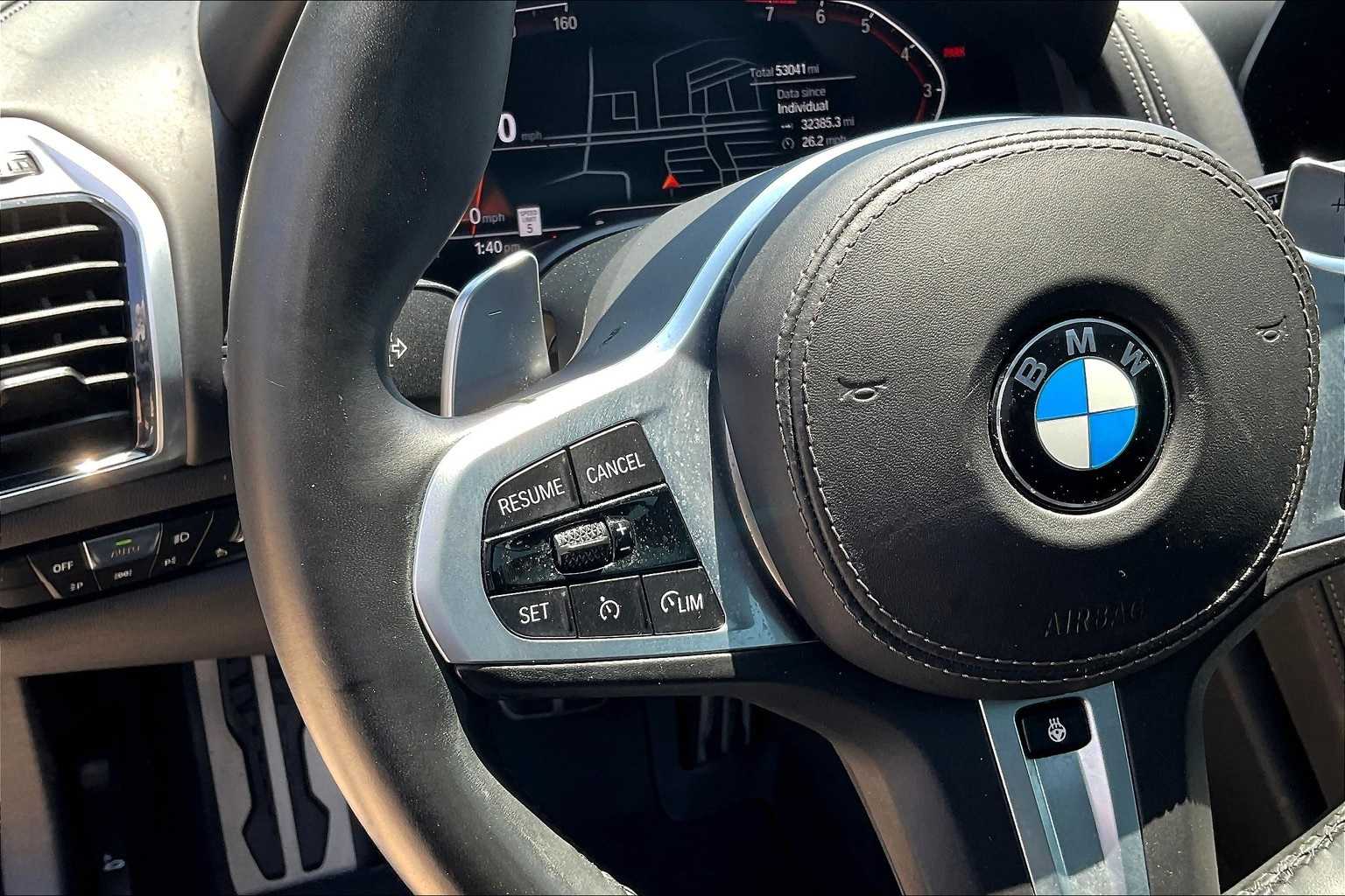 Thumbnail: 2022 BMW 8 Series - 21