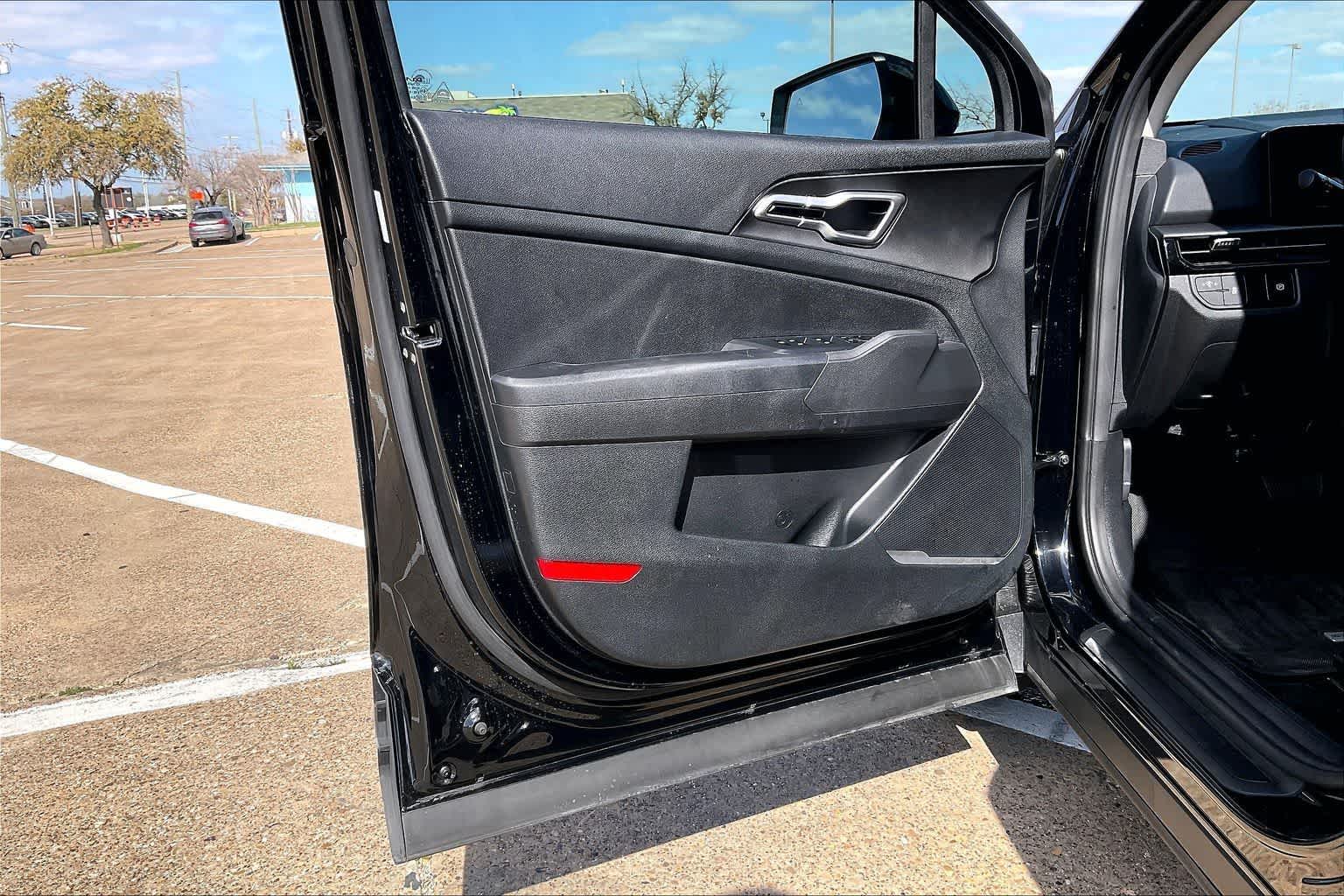 Thumbnail: 2026 Kia Sportage - 26