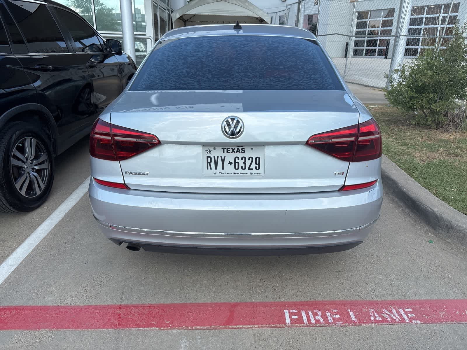 Thumbnail: 2019 Volkswagen Passat - 5