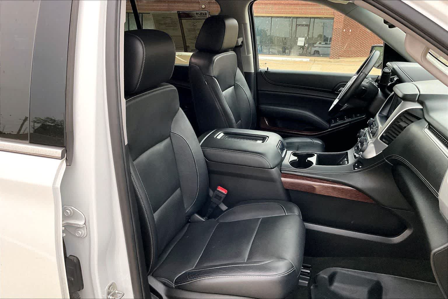 Thumbnail: 2017 GMC Yukon - 11