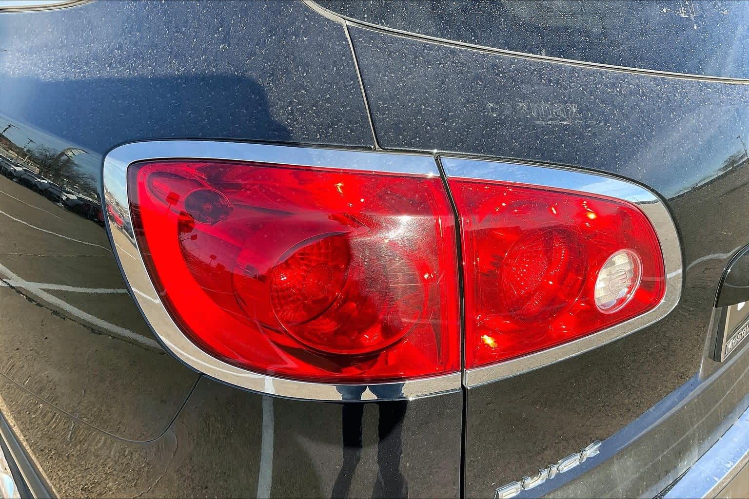 Thumbnail: 2012 Buick Enclave - 30