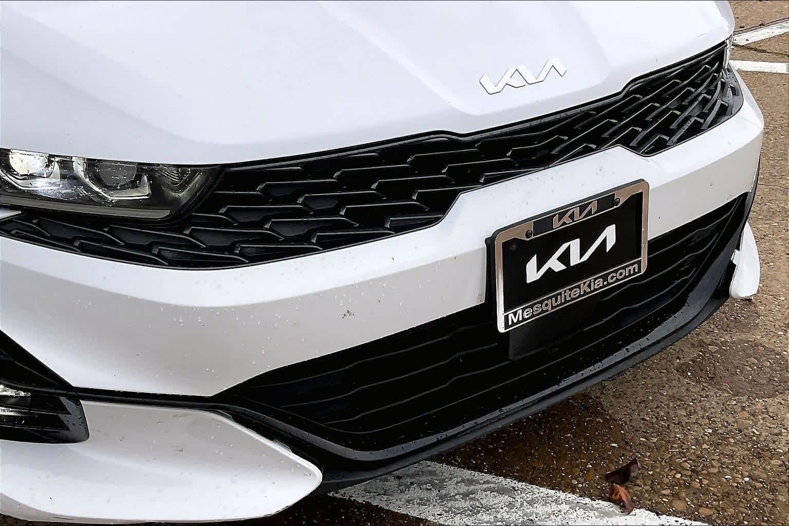 Thumbnail: 2023 Kia K5 - 31