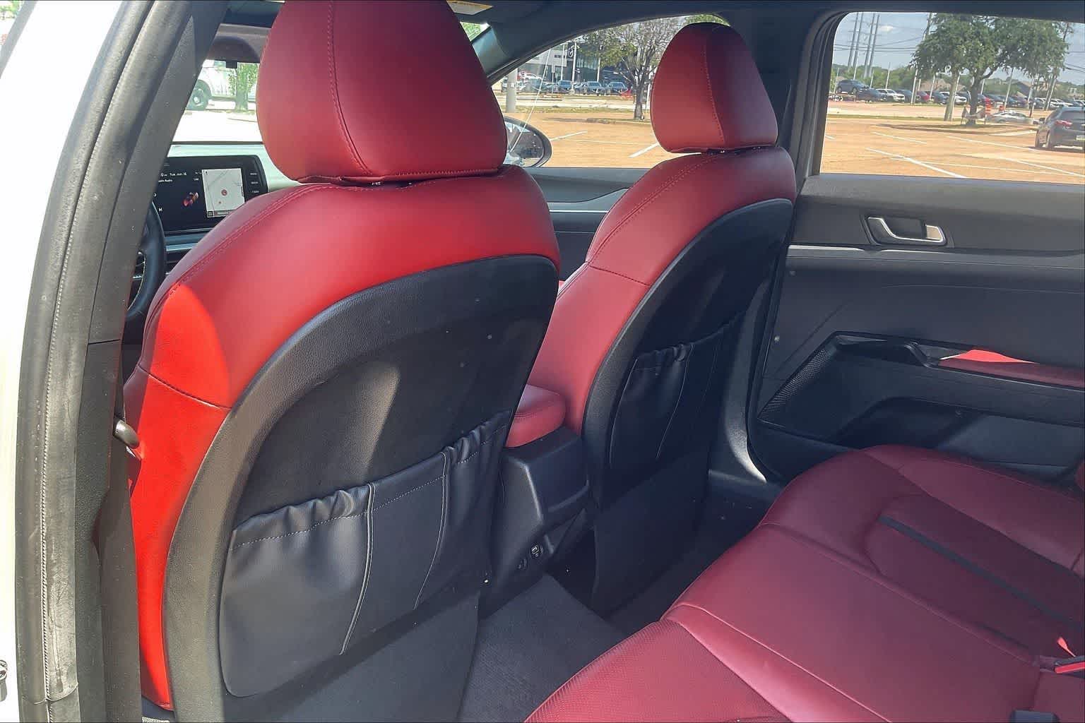 Thumbnail: 2023 Kia K5 - 11