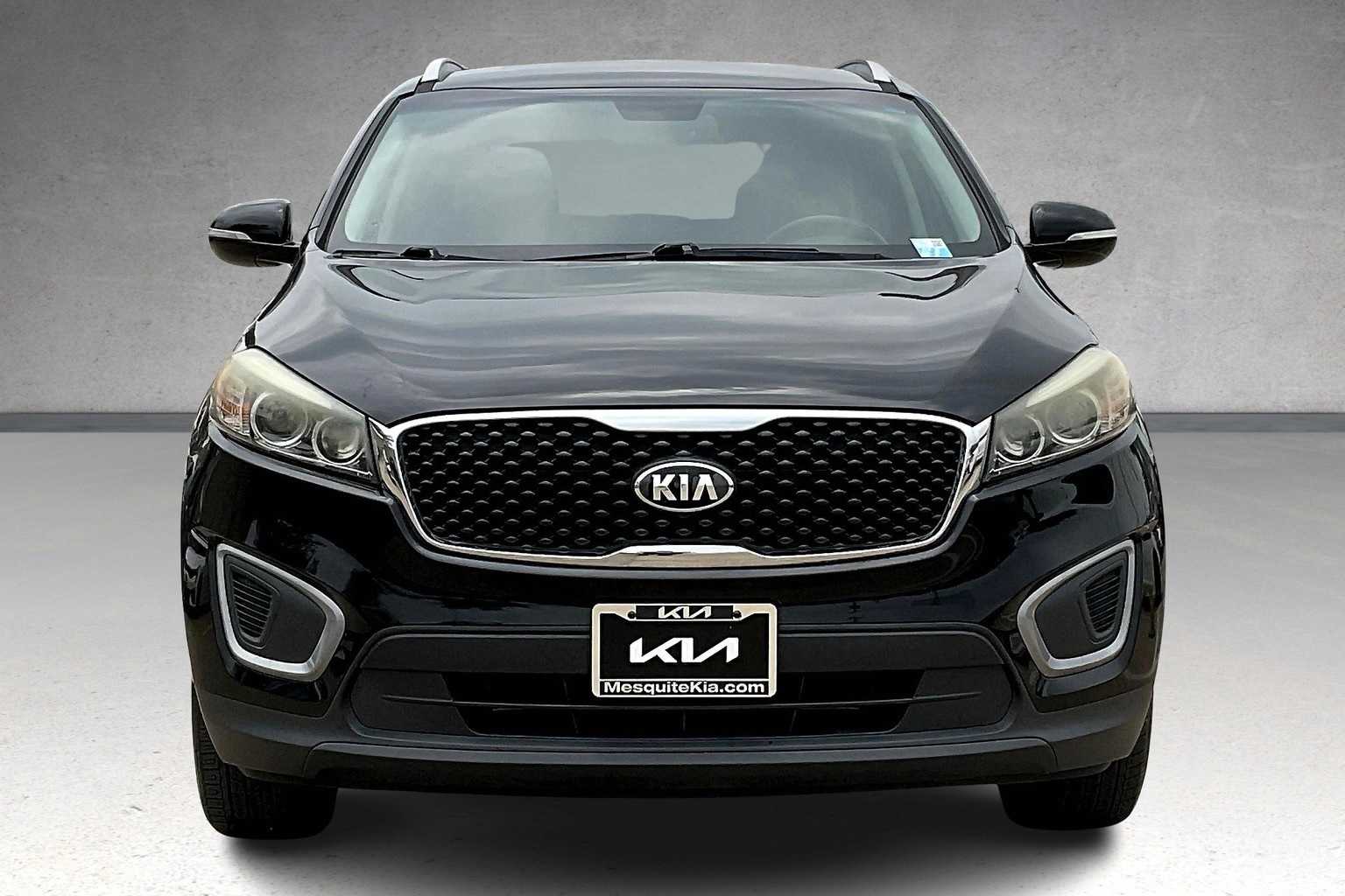 Thumbnail: 2016 Kia Sorento - 6
