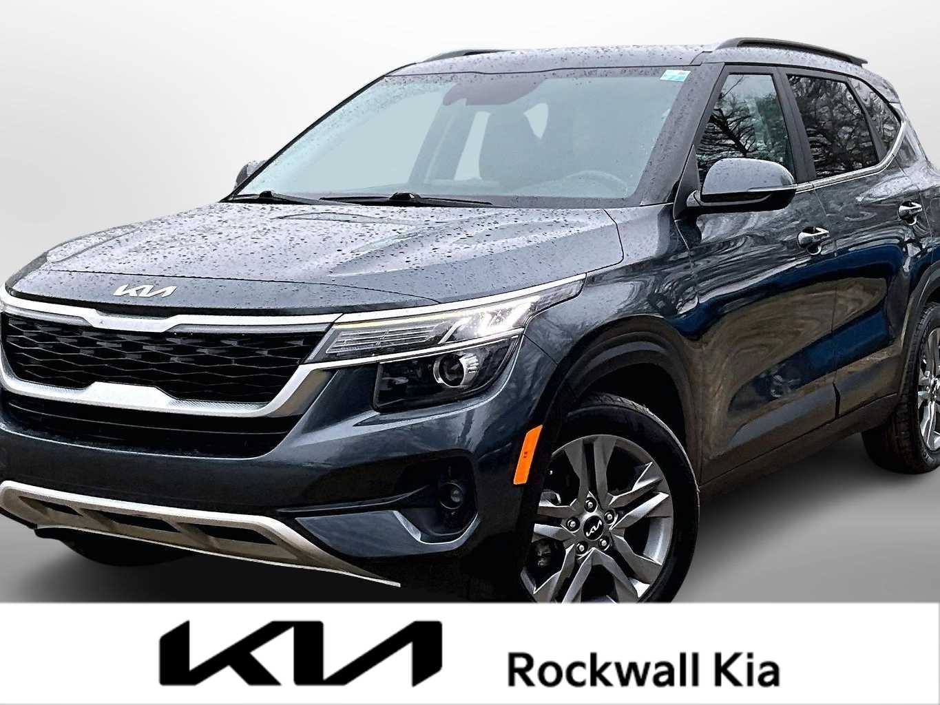 Thumbnail: 2023 Kia Seltos - 1