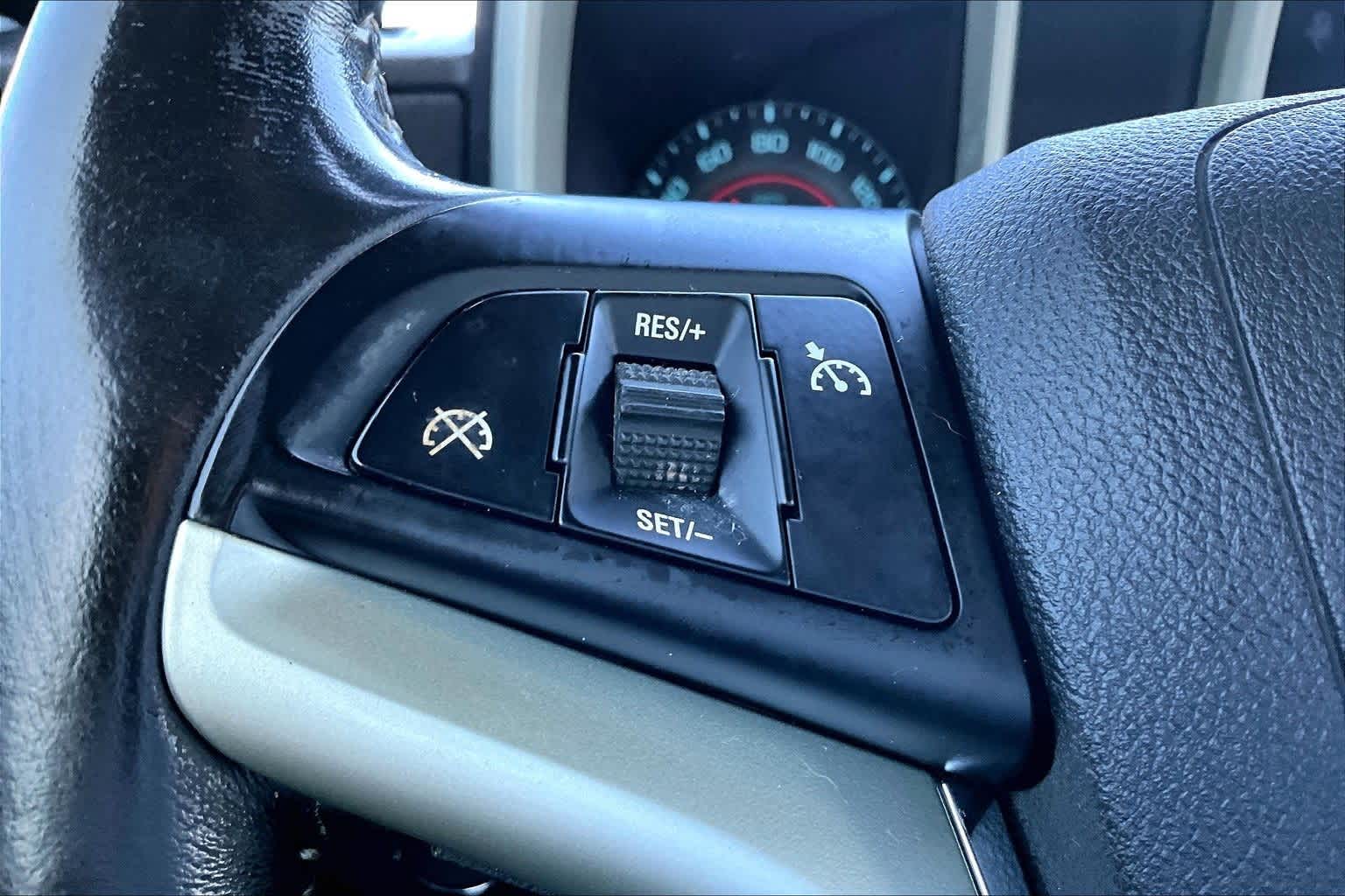 Thumbnail: 2014 Chevrolet Camaro - 16