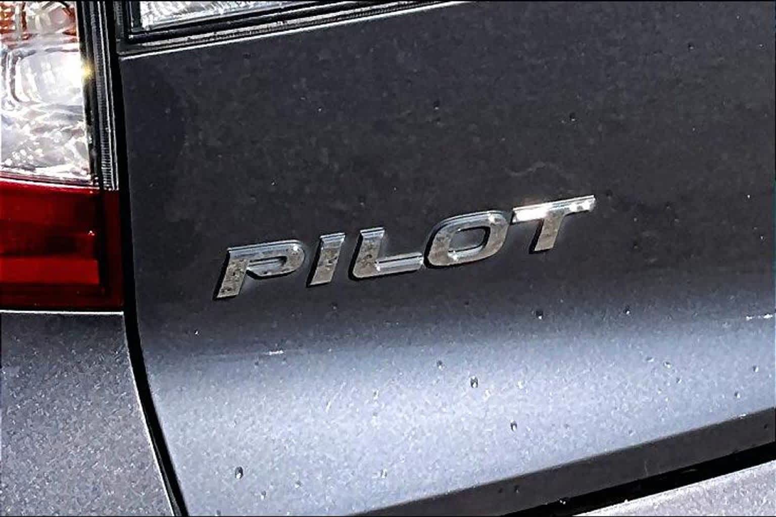 Thumbnail: 2021 Honda Pilot - 32