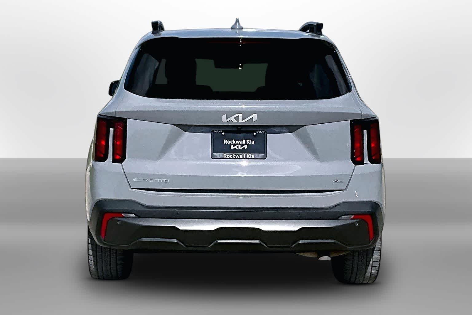 Thumbnail: 2024 Kia Sorento - 3