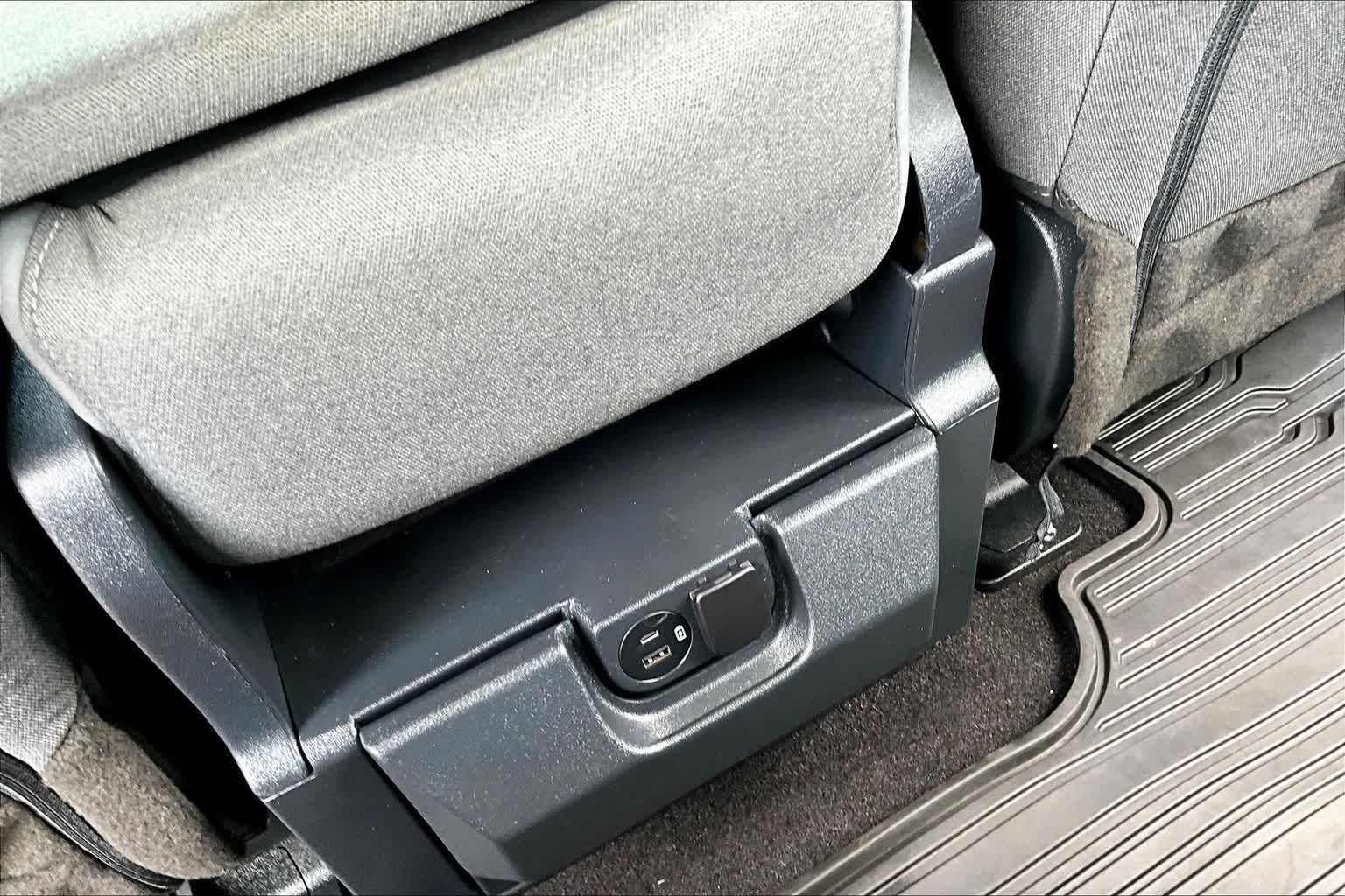 Thumbnail: 2022 Ford F-150 - 22