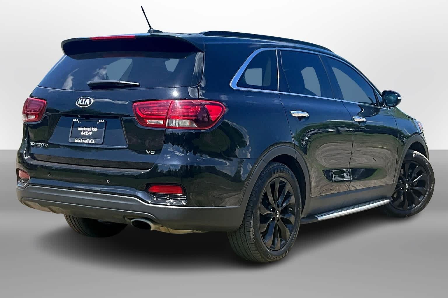 Thumbnail: 2020 Kia Sorento - 2