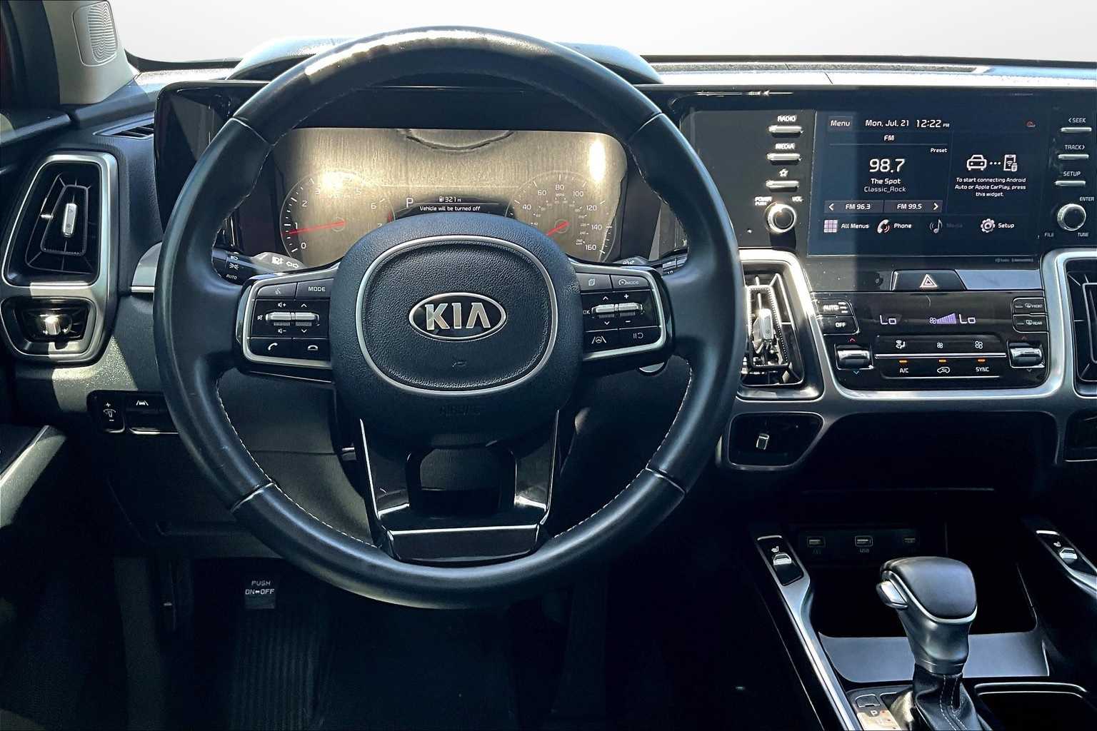 Thumbnail: 2021 Kia Sorento - 9