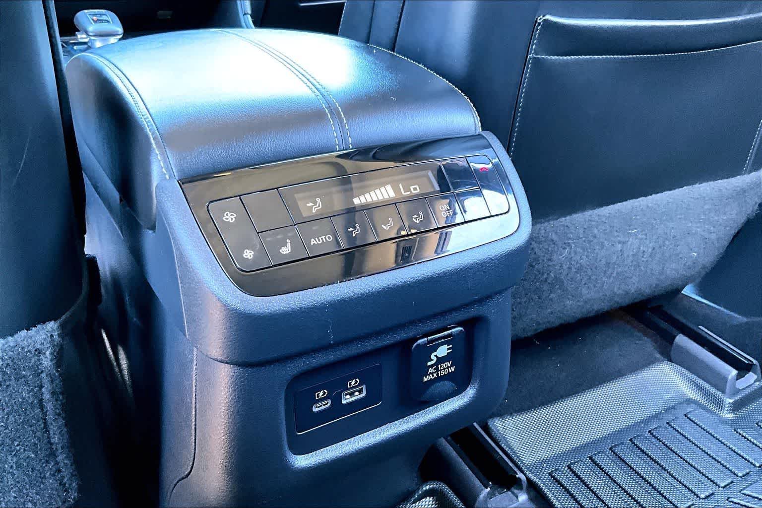 Thumbnail: 2022 INFINITI QX60 - 20