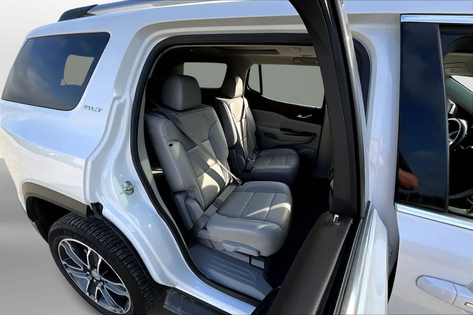 Thumbnail: 2020 GMC Acadia - 25