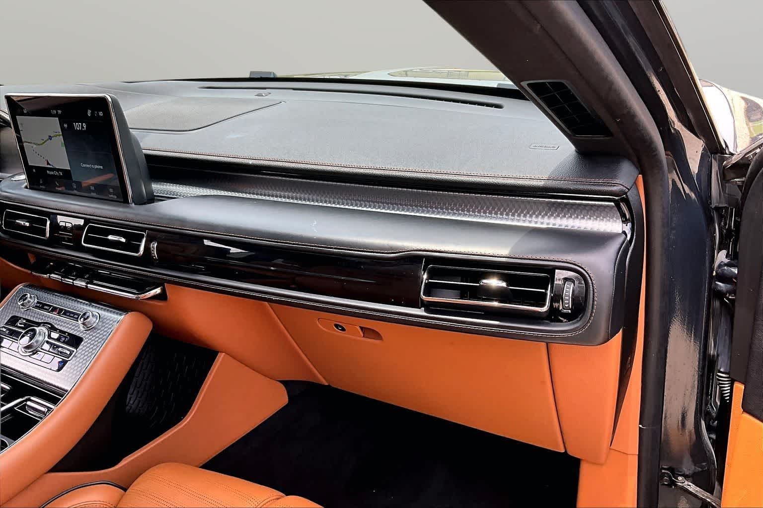 Thumbnail: 2023 Lincoln Aviator - 14