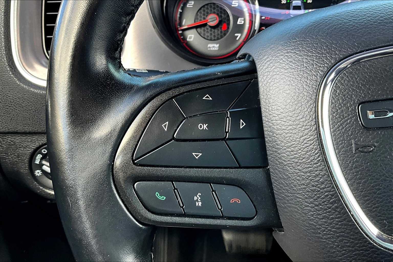 2020 Dodge Charger SXT 19