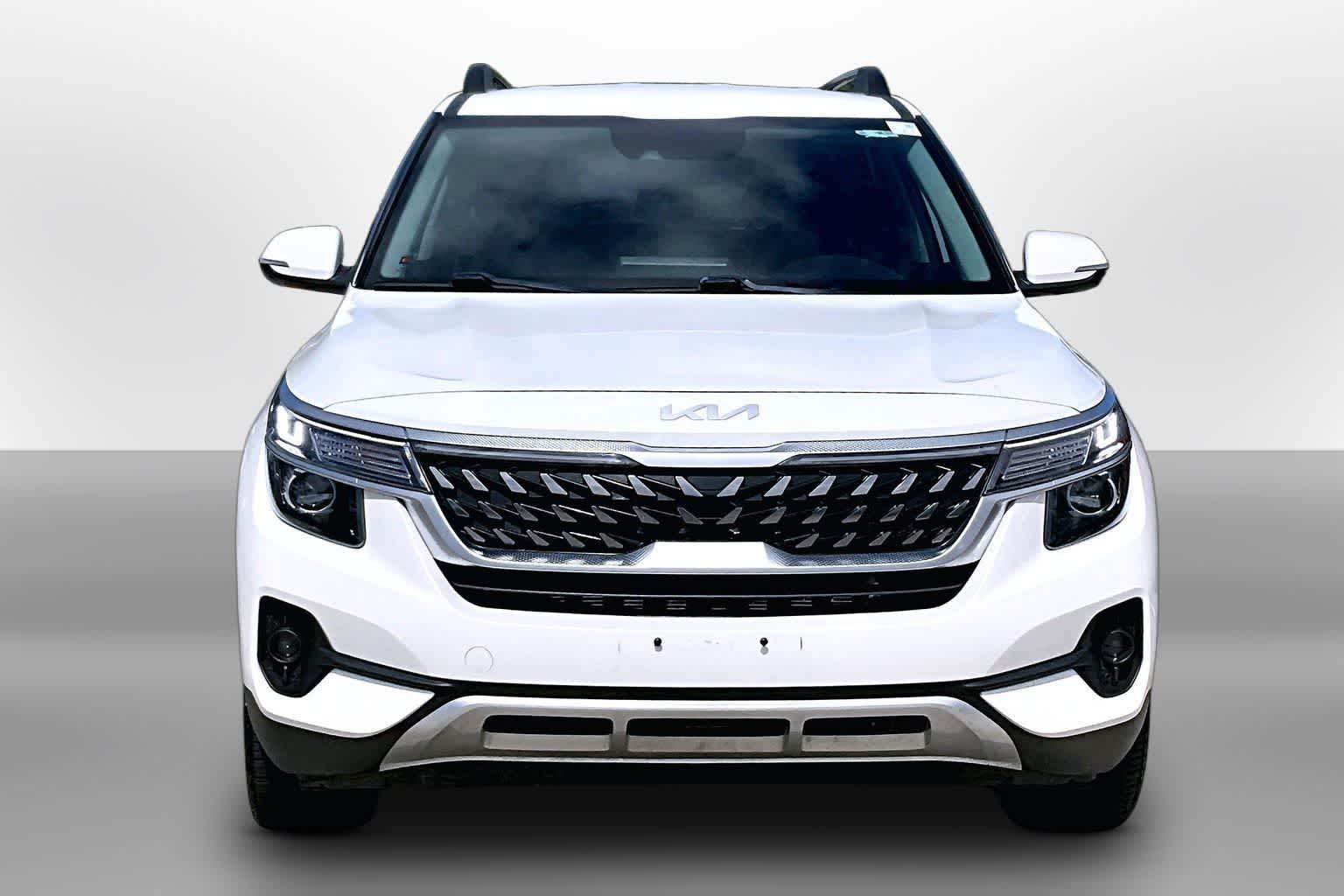 Thumbnail: 2022 Kia Seltos - 2
