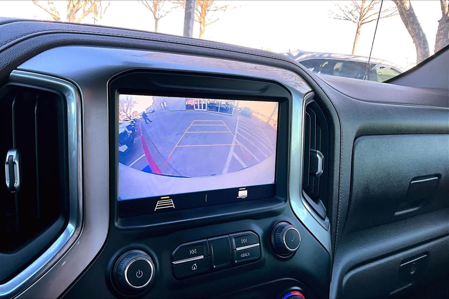 Thumbnail: 2021 Chevrolet Silverado 1500 - 20