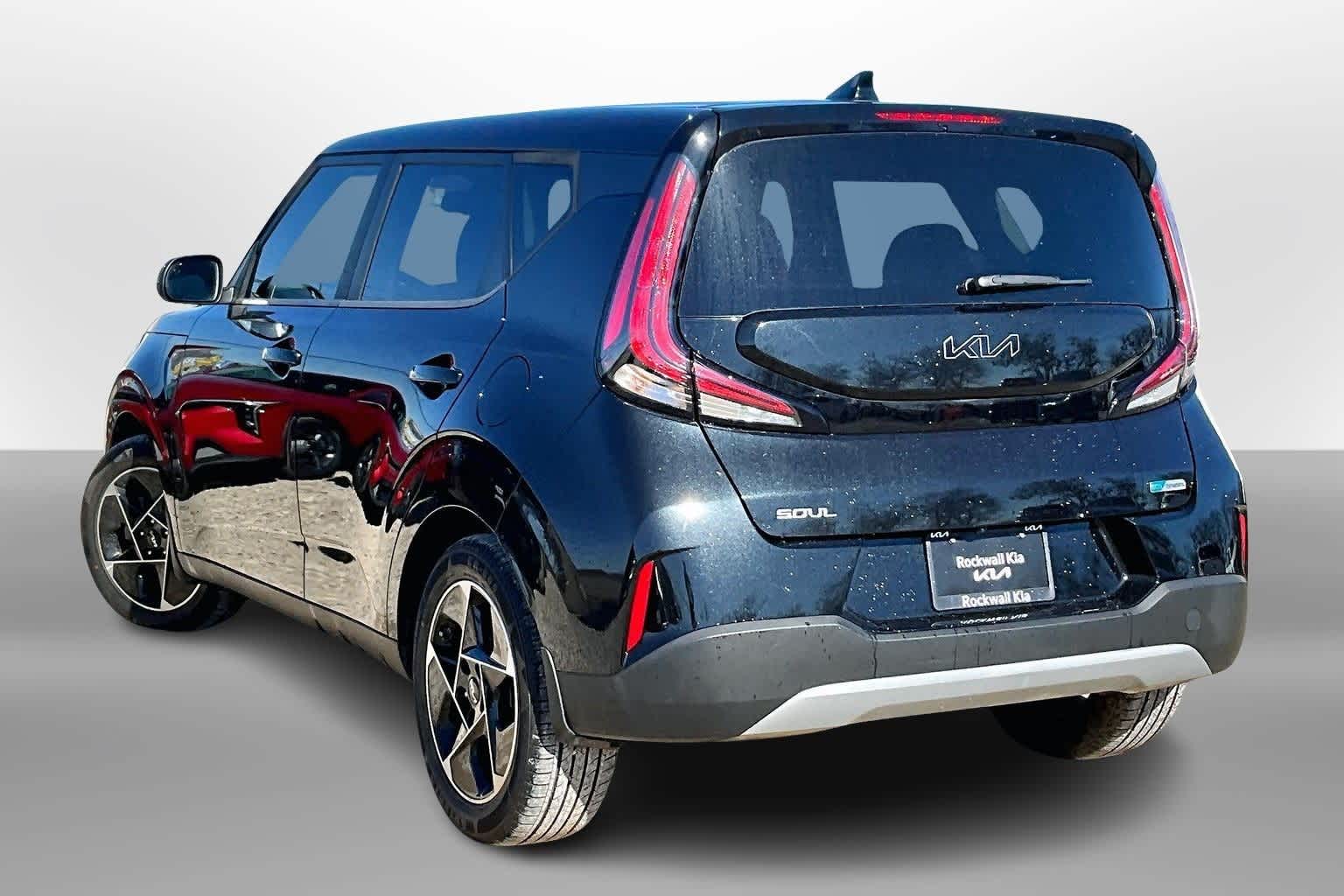 Thumbnail: 2023 Kia Soul - 11