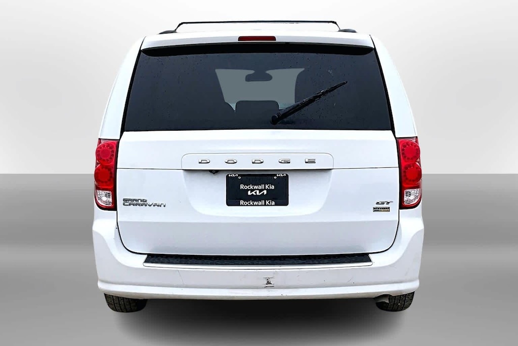 Used 2019 Dodge Grand Caravan GT Van Passenger Van