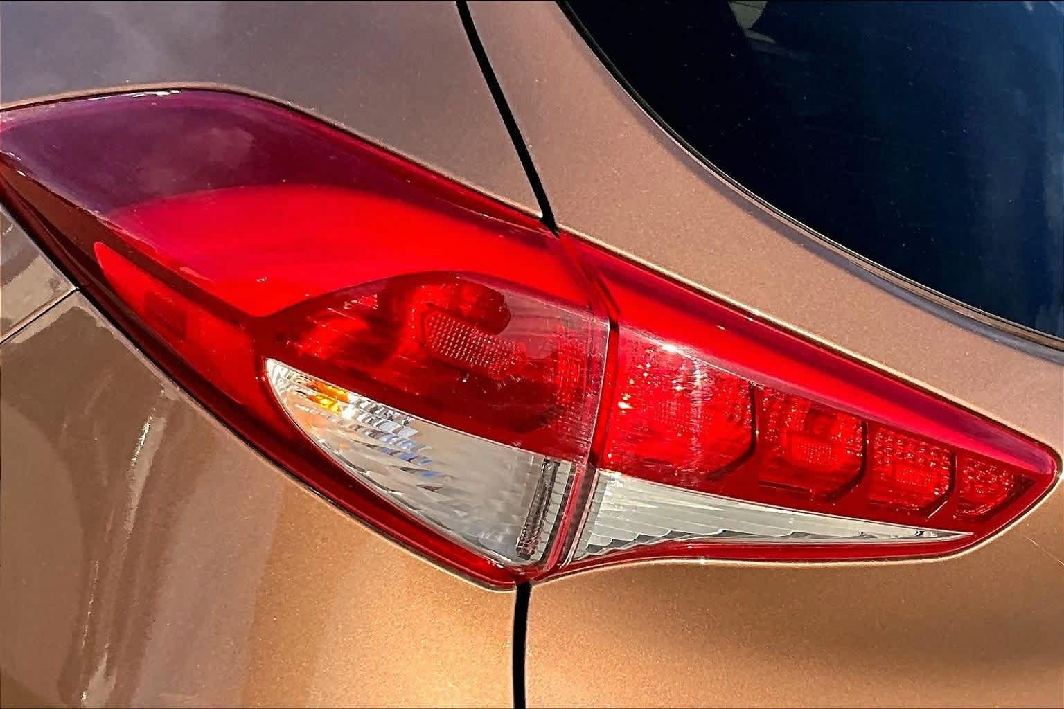 Thumbnail: 2016 Hyundai Tucson - 29