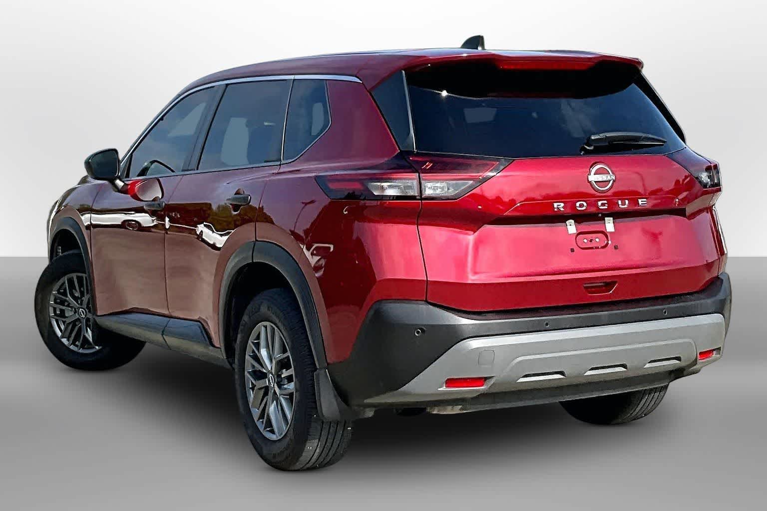 Thumbnail: 2022 Nissan Rogue - 11