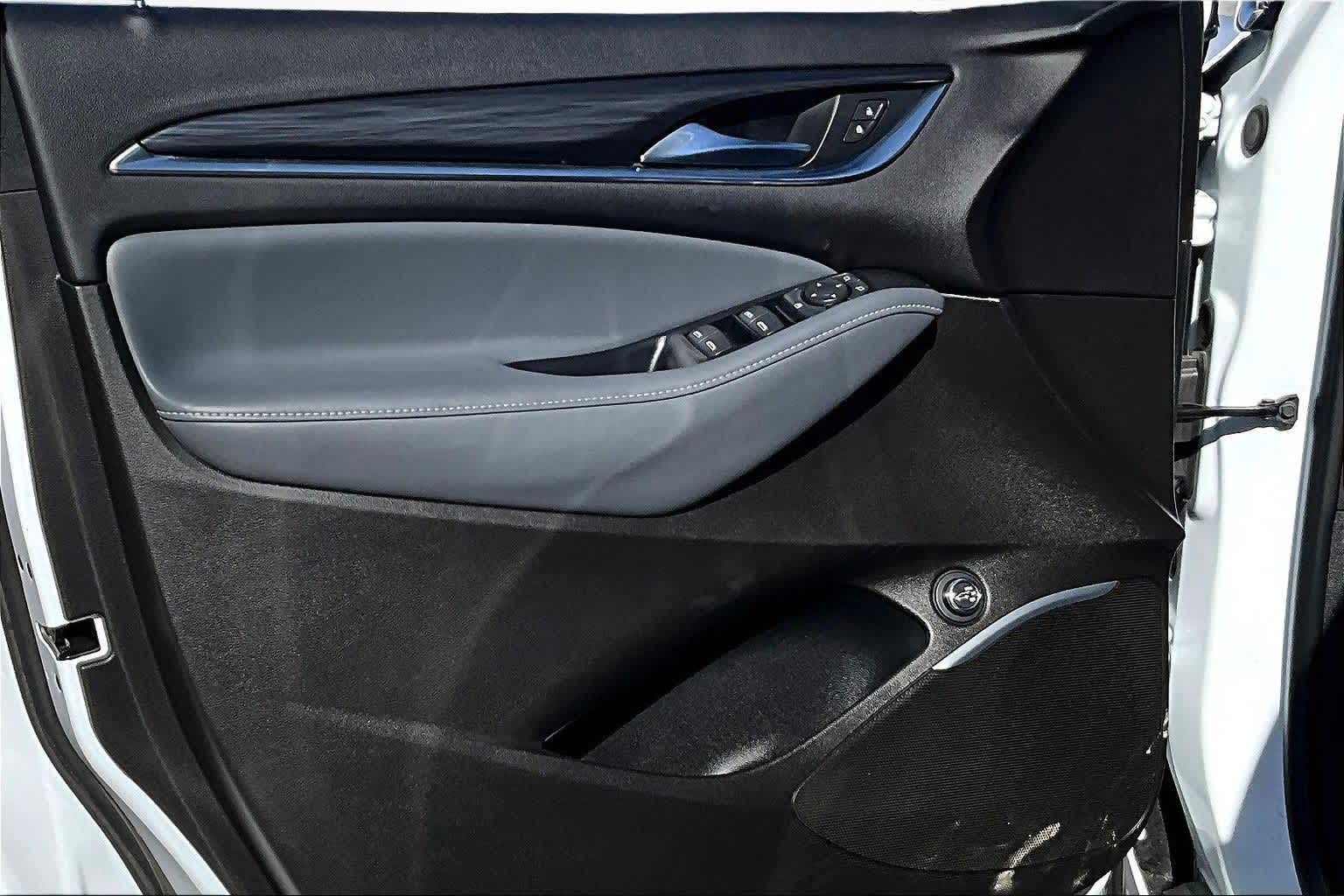 Thumbnail: 2021 Buick Enclave - 17