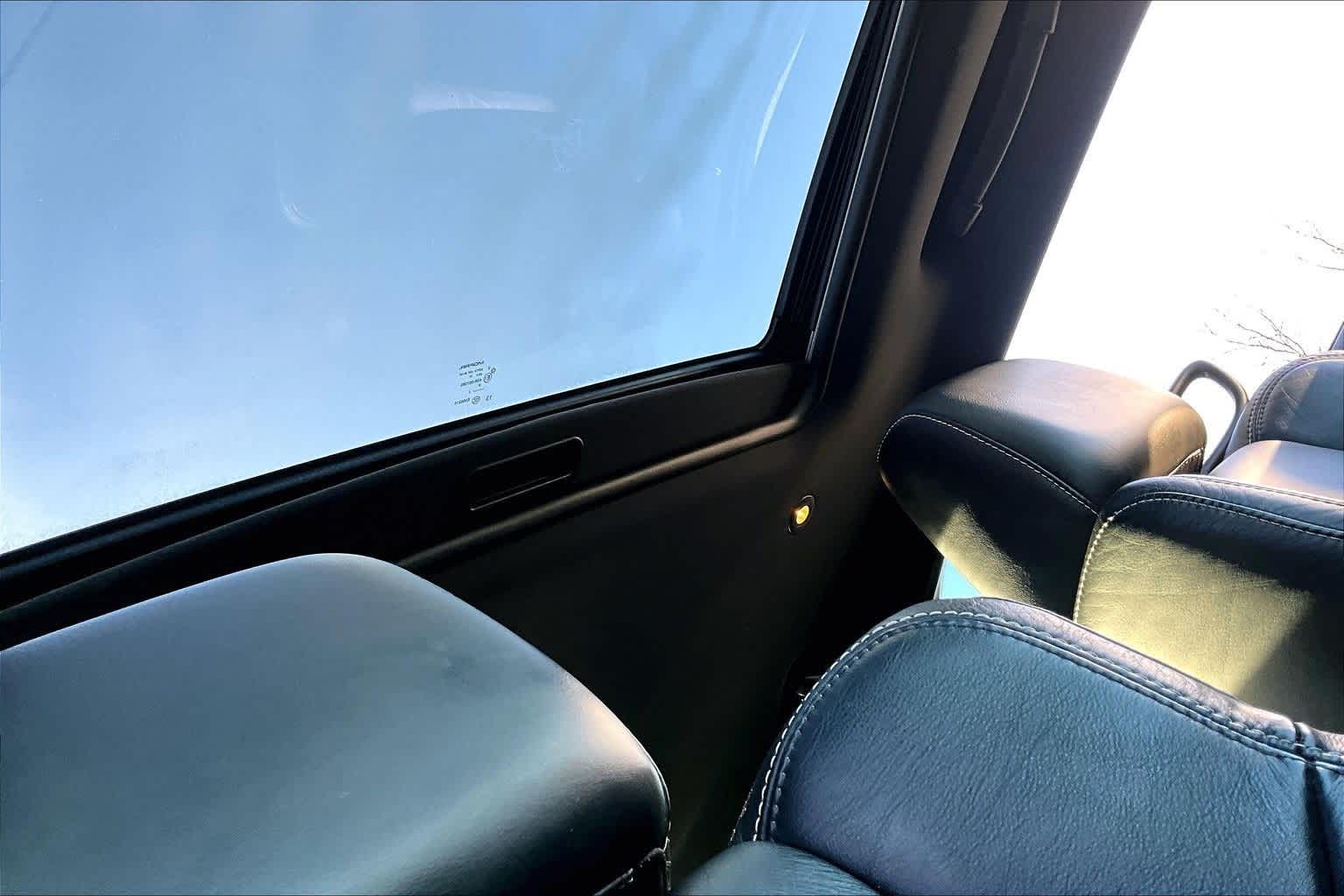 Thumbnail: 2015 Dodge Challenger - 13