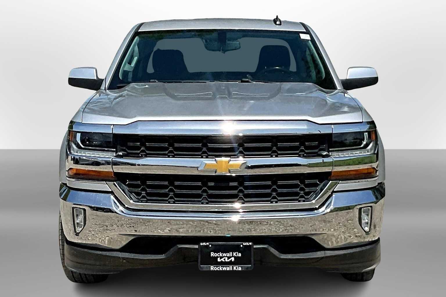Thumbnail: 2018 Chevrolet Silverado 1500 - 3
