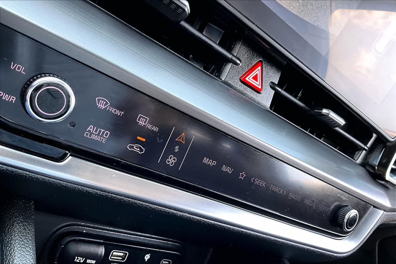 Thumbnail: 2024 Kia Sportage - 23