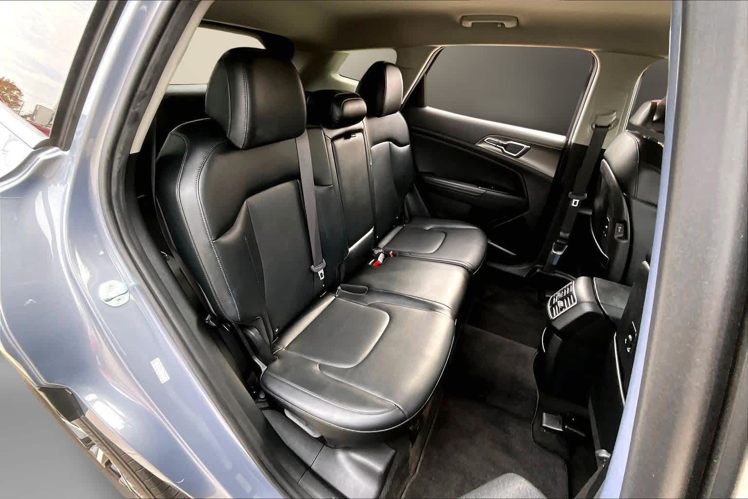 Thumbnail: 2023 Kia Sportage - 27