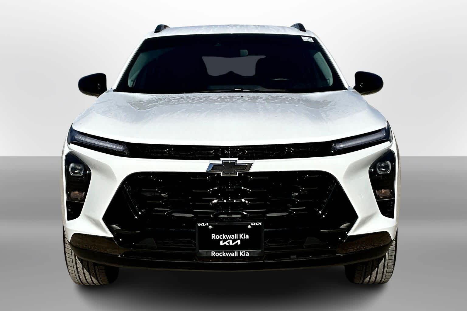 Thumbnail: 2025 Chevrolet Trax - 3