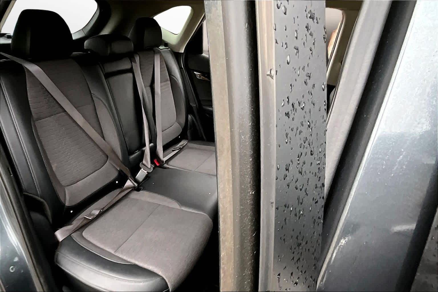 Thumbnail: 2023 Kia Seltos - 27