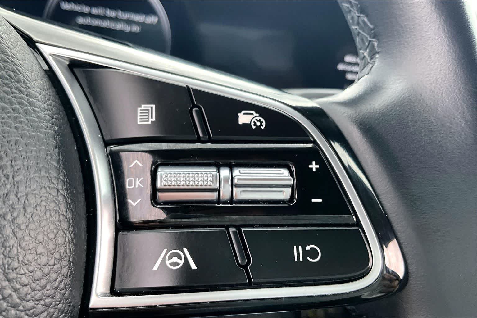 Thumbnail: 2024 Kia Seltos - 18