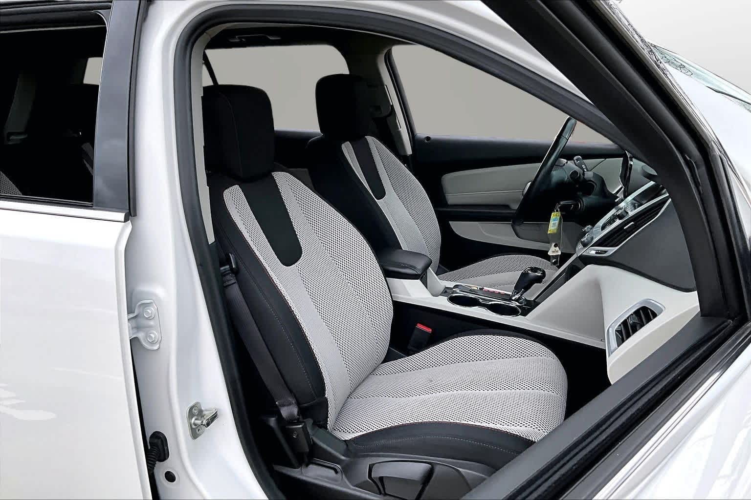 Thumbnail: 2017 GMC Terrain - 7