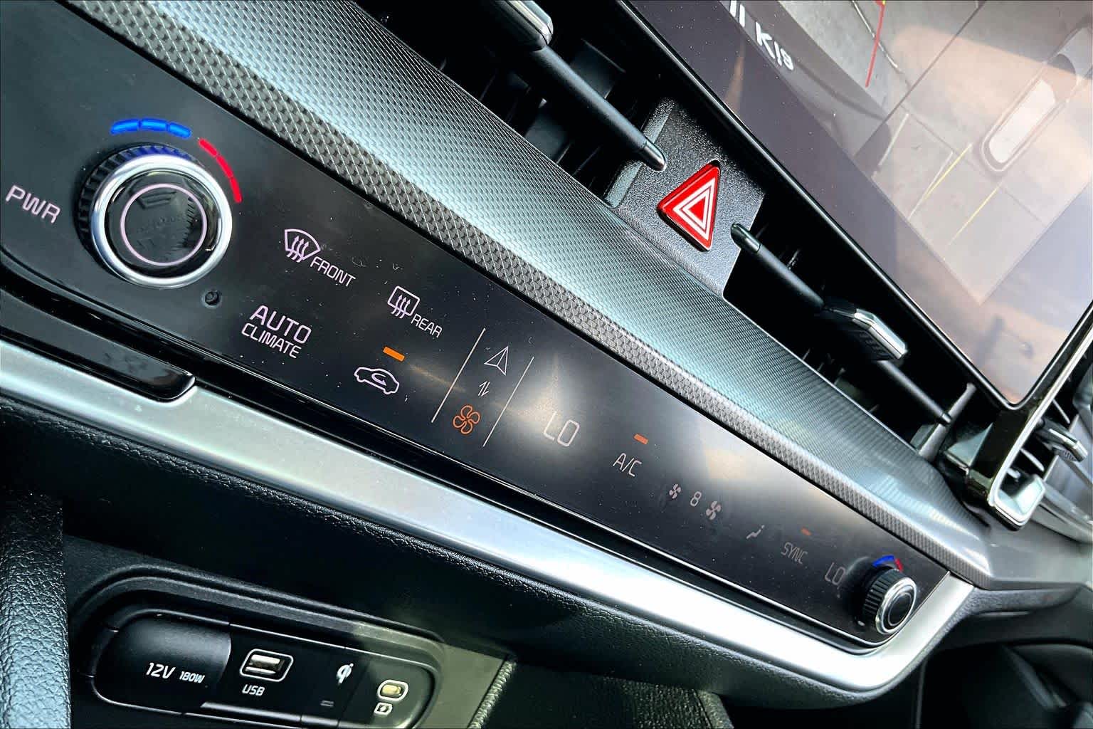 Thumbnail: 2024 Kia Sportage - 23