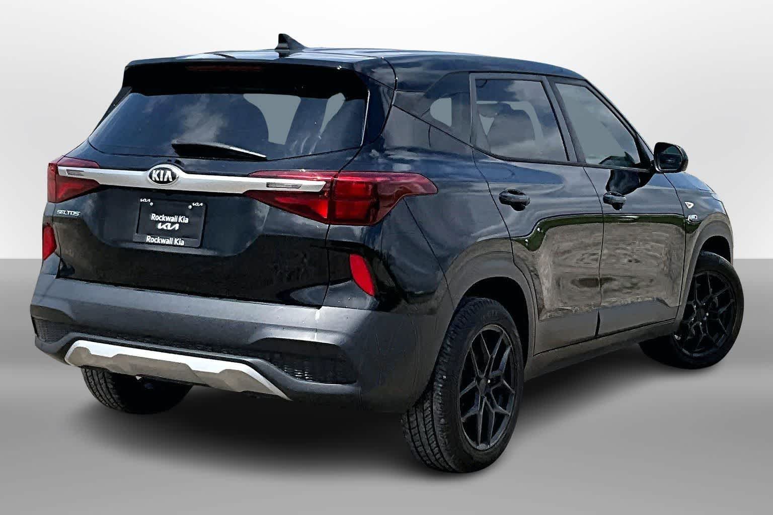 Thumbnail: 2021 Kia Seltos - 2