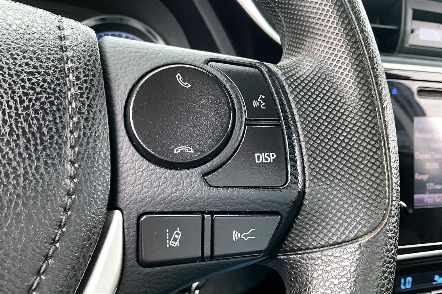 Thumbnail: 2019 Toyota Corolla - 18