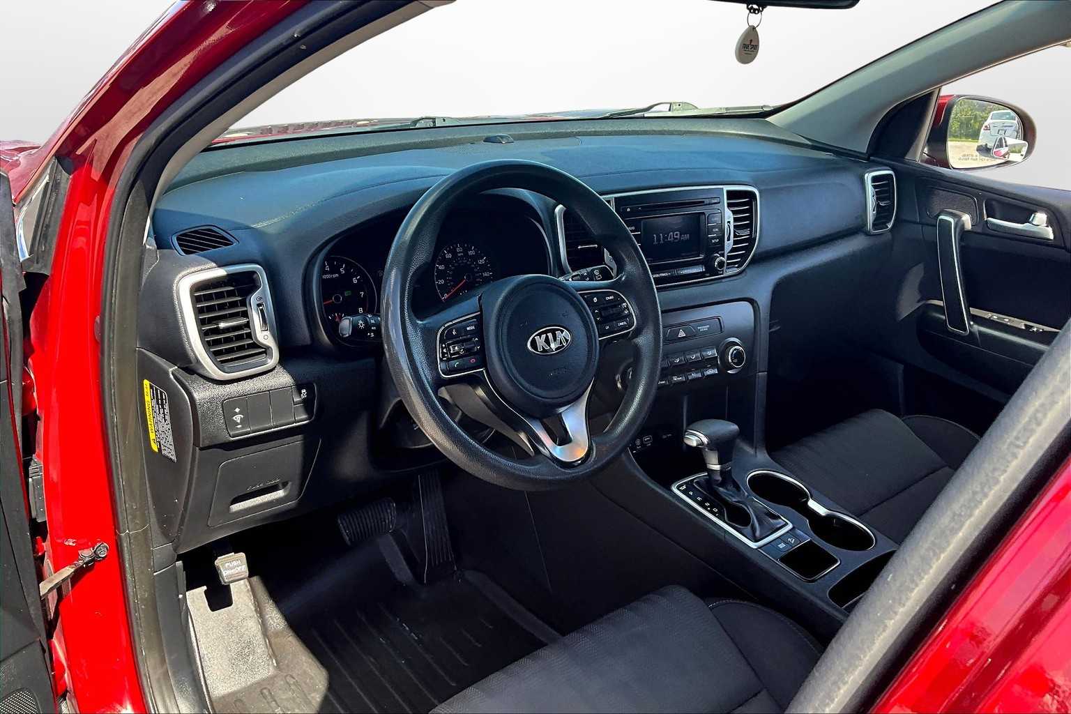 Thumbnail: 2019 Kia Sportage - 12
