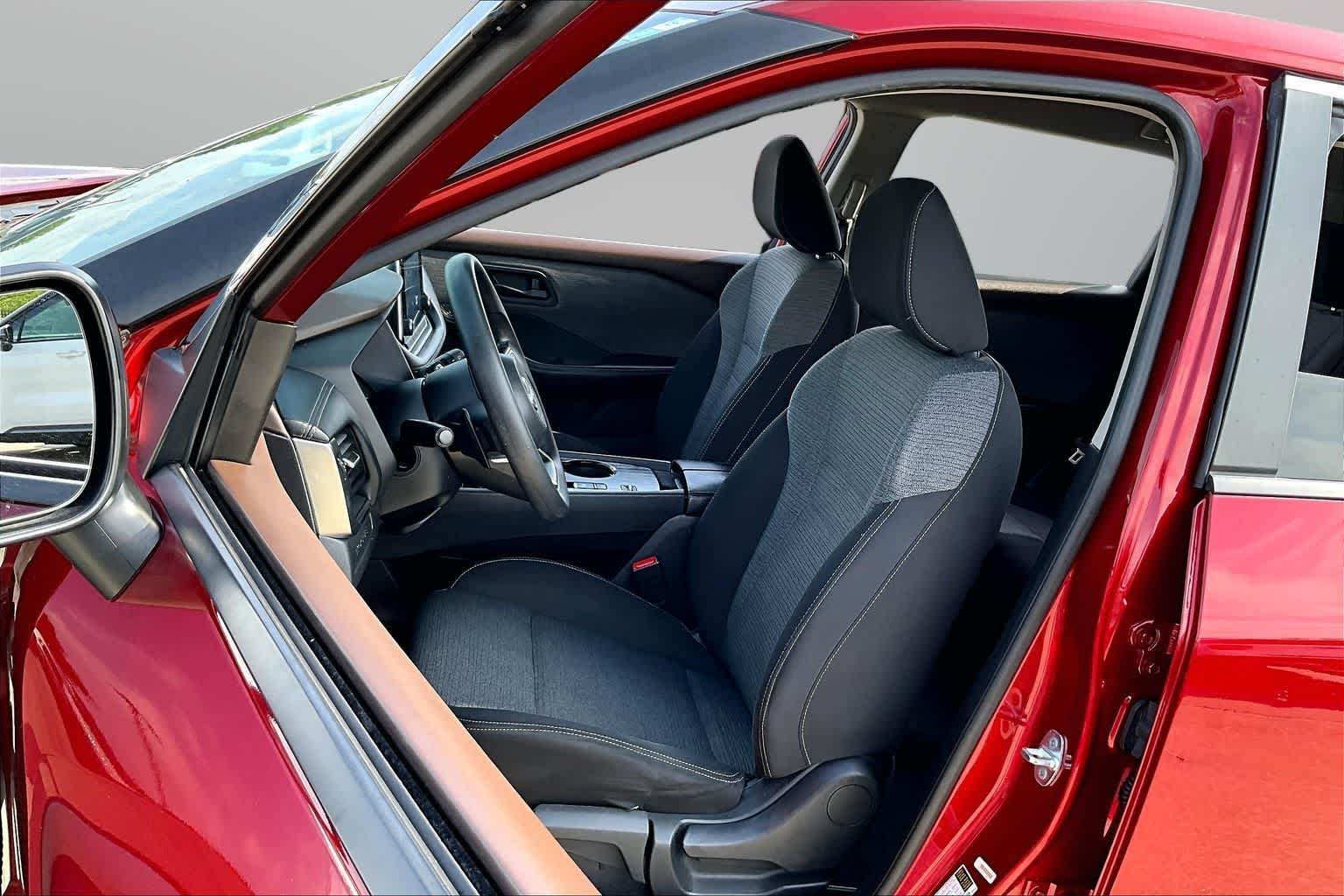 Thumbnail: 2022 Nissan Rogue - 23