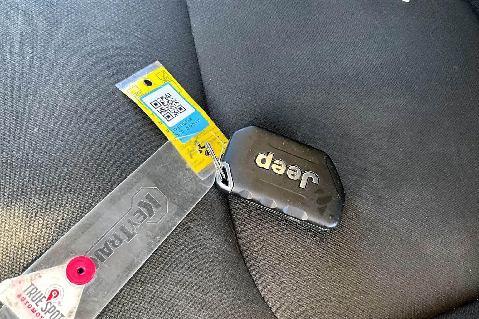 Thumbnail: 2020 Jeep Wrangler - 9