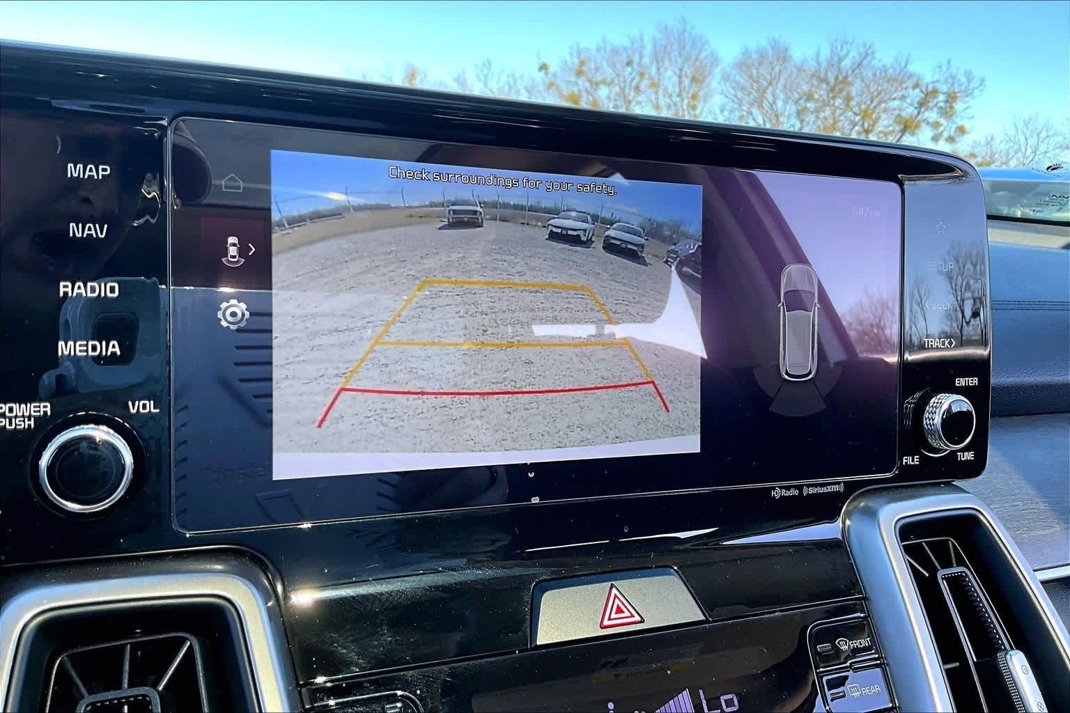 Thumbnail: 2023 Kia Sorento - 20